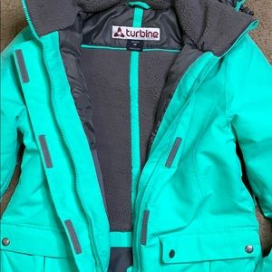 Snowboarding jacket